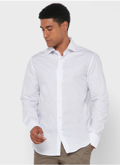 اشتري Essential Regular Fit Shirt في الامارات