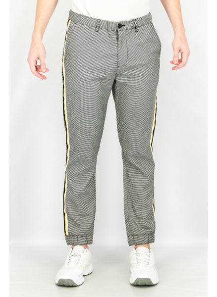 اشتري Men Regular Fit Plain Jogger Pants, White/Black في السعودية