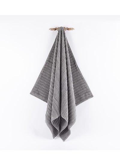 اشتري Damaris Bath Towel, Radiant Metal - 550 GSM, 76x142 cm في الامارات