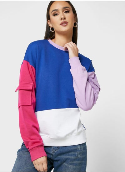 Buy Colorblock Sweatshirt With Pockets in UAE