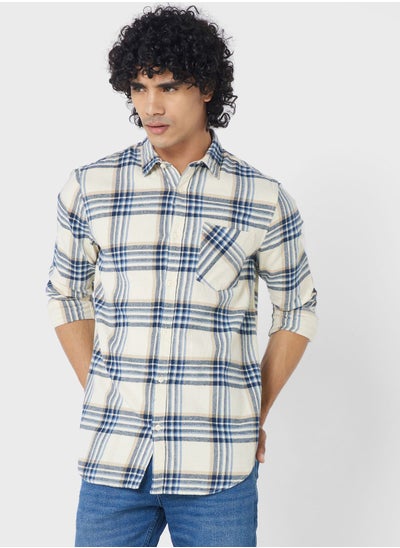 اشتري Flap Pockets Regular Fit Checked Shirt في الامارات