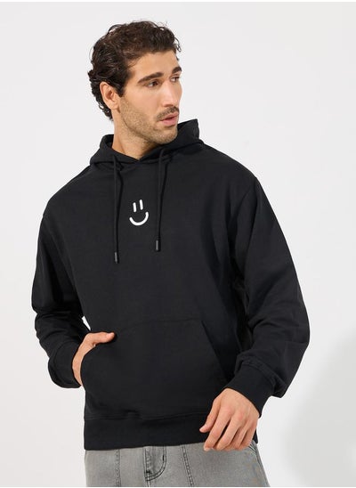 Buy Minimal Emoji Print Relaxed Fit Hoodie in Saudi Arabia