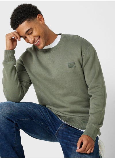 اشتري Essential Sweatshirt في الامارات