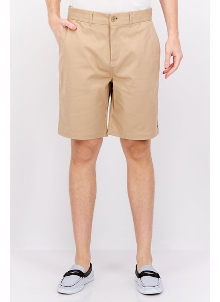 اشتري Men Solid Basic Short, Beige في الامارات