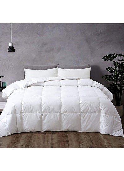 Buy Lucy Single Duvet 100% Polyester  Super Soft, Lightweight And Comfortable Bedding For Bedroom  L 200 X W 135 Cm  White in UAE