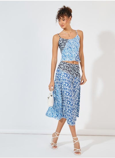 Buy Floral Asymmetric Hem Midi Skirt with Overlock Seam in Saudi Arabia