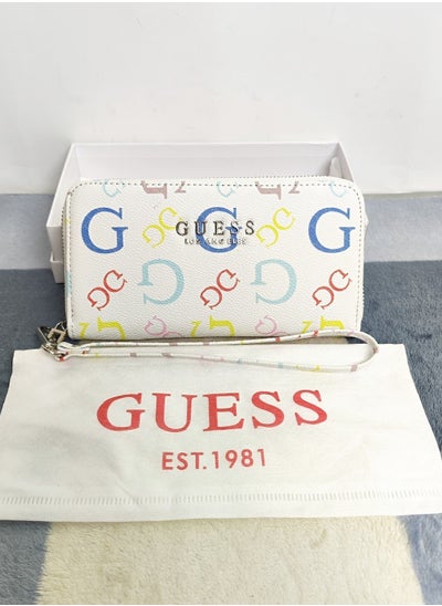 اشتري Guess  wallet في السعودية