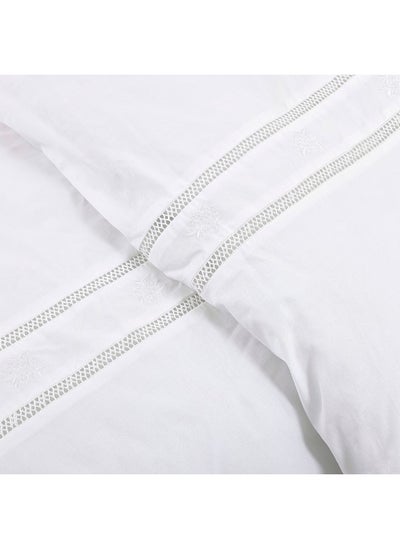 اشتري Lora Super King-Sized Comforter Set, White - 200 Tc, 240X260 Cm في الامارات