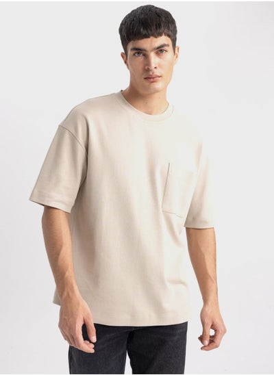 اشتري Man Oversize Fit T-Shirt في الامارات