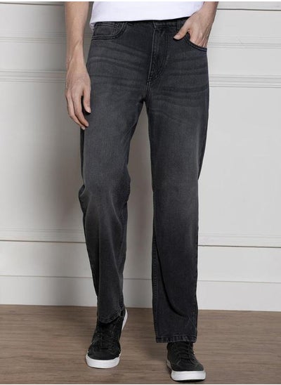 Buy Mid Rise Relaxed Fit Light Fade Jeans in Saudi Arabia