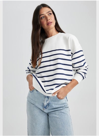 Buy Crew Neck Stripe Detail Sweashirt in Saudi Arabia