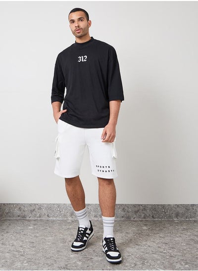 Buy Oversized Cargo Pocket Fleece Shorts in Saudi Arabia