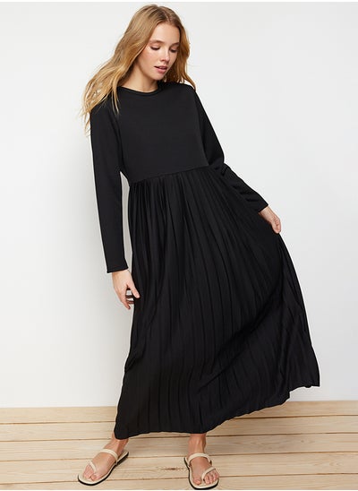 اشتري Pleated Black Scuba Knit Dress TCTAW24EL00000 في مصر