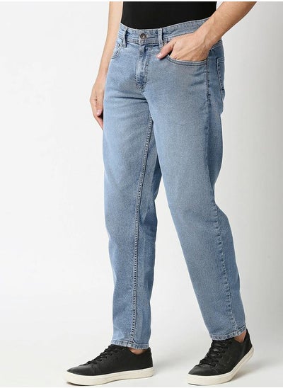 Buy Relaxed Fit Light Fade Stretchable Jeans in Saudi Arabia