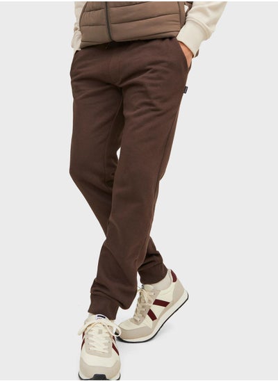 اشتري Essential Sweatpants في الامارات