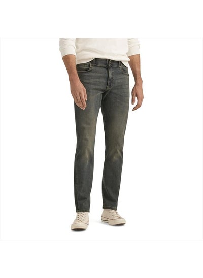 اشتري Men's Extreme Motion Straight Taper Jean Maverick 34W x 32L في الامارات