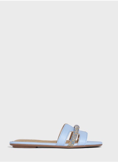 اشتري Alaina Single Strap Flat Sandals في الامارات