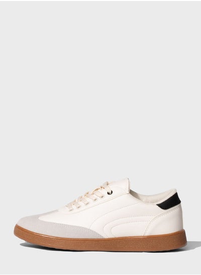 اشتري Woman Faux Leather Flat Sole Sneaker في الامارات