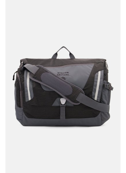 اشتري Protective Laptop Shoulder Bag, Black في الامارات