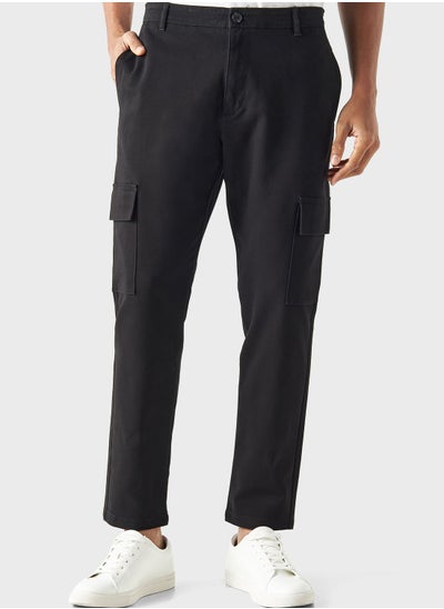 اشتري Relaxed Fit Solid Cargo Pants في الامارات