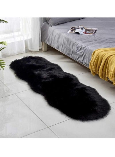 اشتري Mat Soft Faux Sheepskin Fur Area Rug Thick Faux Fur Chair Couch Cover Carpet Throw Rug for Bedroom Floor Sofa Living Room,Black,1.97x 2.95 Inches في الامارات