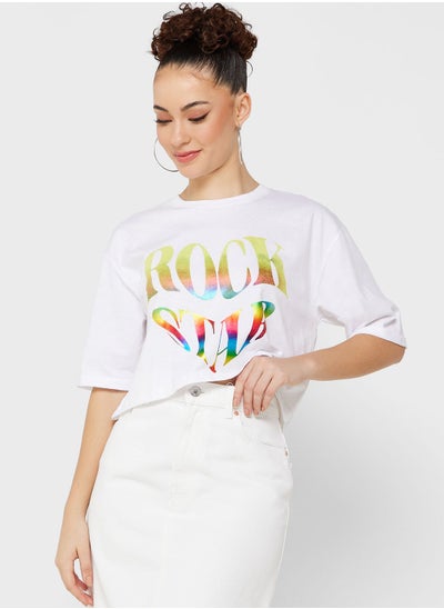 Buy Oversized Graphic Crop T-Shirt in Saudi Arabia