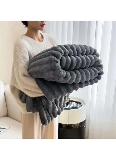 Buy COMFY WARM THICK WINTER EMBOSSED SOFT LUXURIOUS BLANKET KING SIZE DARK GREY in UAE