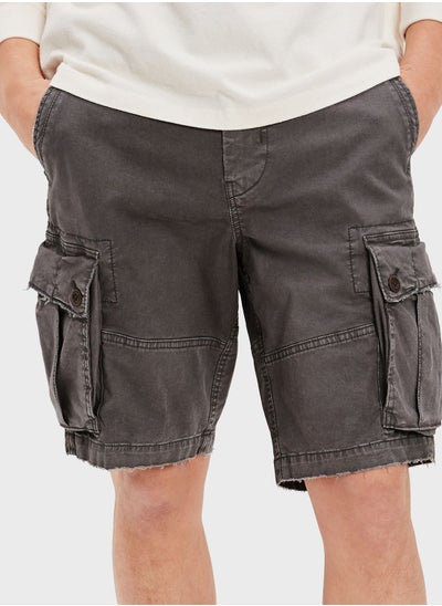 Buy lived in cargo shorts in Saudi Arabia