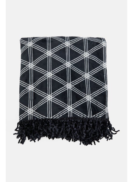 Buy Geometric Printed Plush Throw 127 x 152 cm, Black/White in UAE