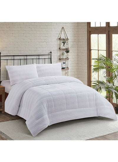 Buy Bern Embossed Flannel 3-Piece King Comforter Set 240 x 220 cm in UAE