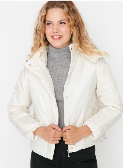 Buy Hooded Pocket Detail Jacket in UAE