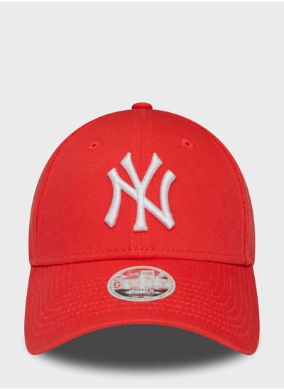 اشتري 9Forty New York Yankees Cap في السعودية