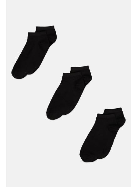 اشتري Men 3 Pair Solid Socks, Black في الامارات