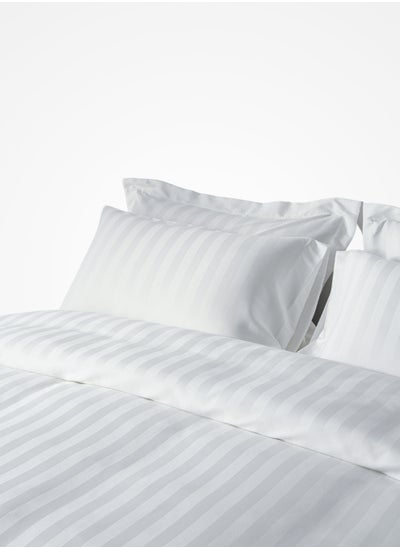 Buy Microfiber Hotel Duvet Cover Sets, Fits 160 cm x 200 cm Size Bed, 4 Pcs Queen Size, Hotel Stripe Pattern in Saudi Arabia