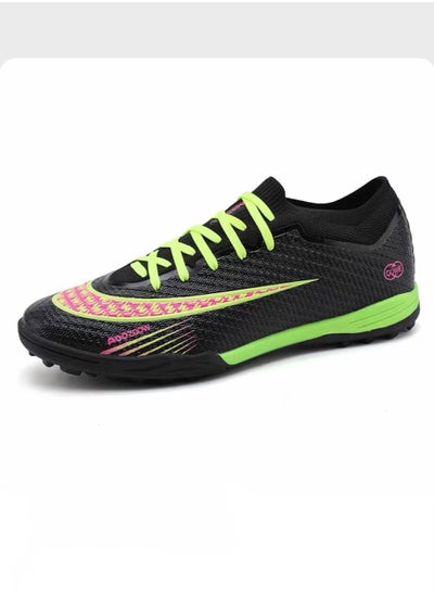 اشتري Adult Training Low Top Football Boots في السعودية