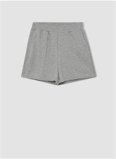 اشتري Woman Knitted Short في الامارات