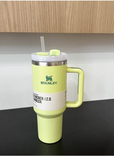 Buy Car Mounted Large Capacity Insulated Cup water bottle in UAE