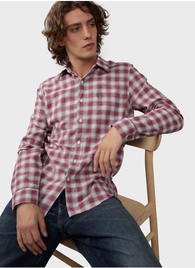 Buy Checked Slim Fit Linen Blend Button Down Shirt in Saudi Arabia