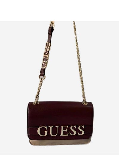 اشتري GUESS shoulder bag في السعودية