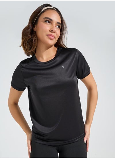 اشتري Logo Detail Short Sleeves Basic Top في السعودية