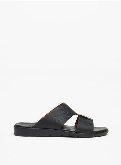 اشتري Men's Textured Slip-On Arabic Sandals في الامارات