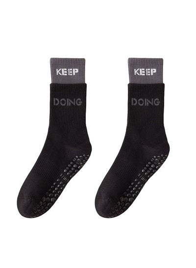 اشتري Non Slip Yoga Cotton Medium Socks for Women, Anti-Skid Silica Gel &Soft and Ultra Stretch Sport Socks for Pilates Ballet Barre Yoga Black في السعودية