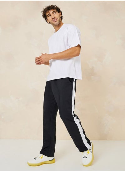 اشتري Straight Fit Pintuck Detail Terry Jogger في السعودية