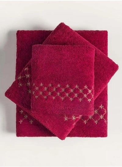 Buy Crimson Combed 3pcs Embroidered Towel Set in UAE