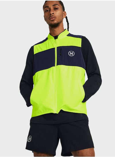 اشتري Run Anywhere Vest في الامارات