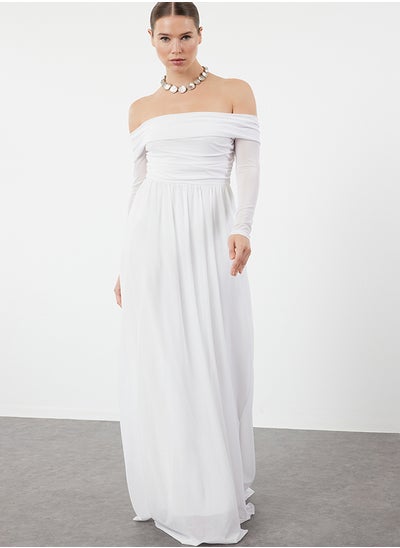 Buy White A-Cut Carmen Neckline Knitted Tulle Long Evening Evening Dress TPRSS24AE00068 in Egypt