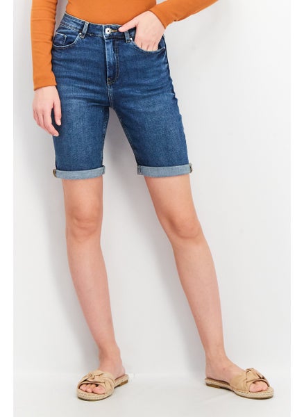 اشتري Women Regular Fit Cuffed Hem Denim Short, Blue Wash في الامارات