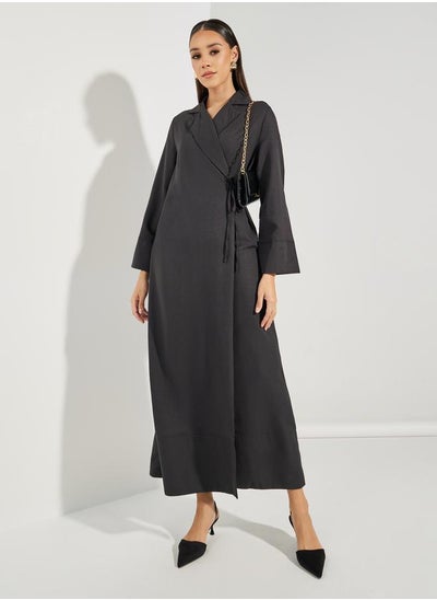 اشتري Notch Lapel Wrap Abaya with Tie Waist في السعودية