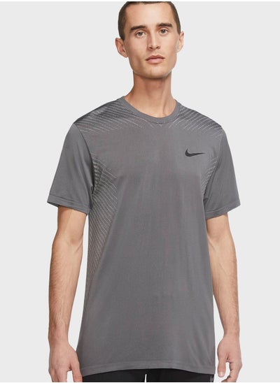 Buy Dri-Fit Seamless T-Shirt in Saudi Arabia