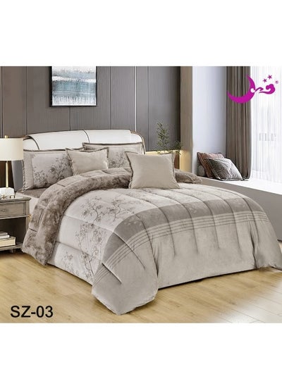 Buy 6 Pieces Winter Comforter Set One Velvet Side And One Side Fur Queen Size 230x250 cm in Saudi Arabia